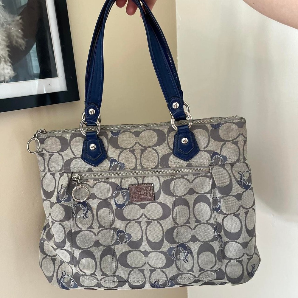Y2K 2000s Coach Poppy Glam Heart Logo Tote shoulder bag / handbag